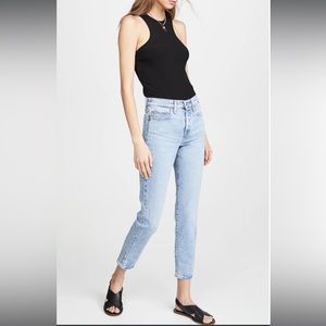 Levi’s Wedgie Icon Fit Jeans, size 24 Tango Lite wash